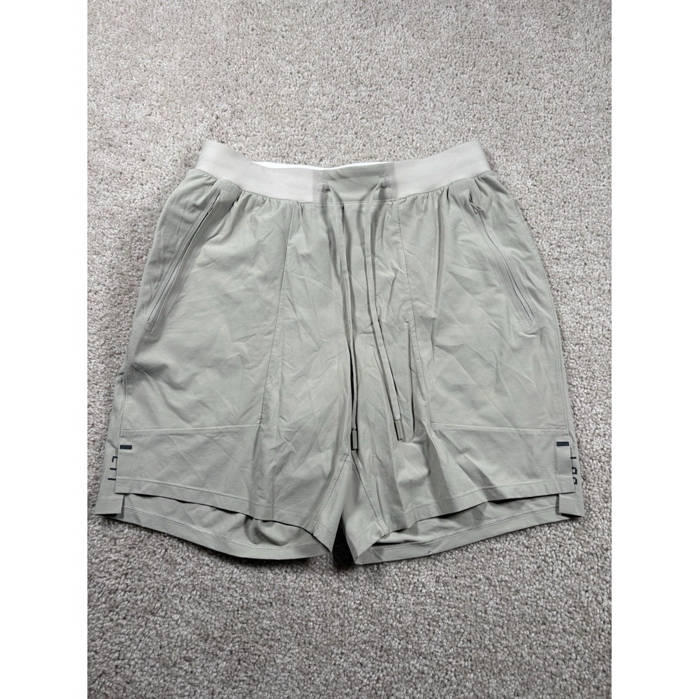 Lululemon License to Train Linerless Short 7" Size M